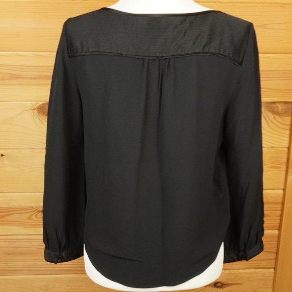 Diane von Furstenberg Black Silk Top Size 10 - Picture 4 of 8